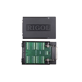 So sánh kỹ thuật giữa Hộp đầu nối MUX RIGOL M3TB32 và M3TB24